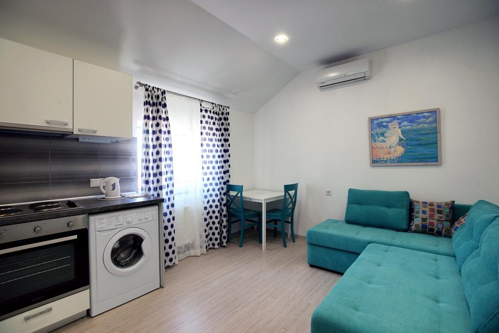 Apartment Zolotoy Bereg 5 Odessa Esterno foto
